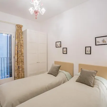 Ca' San Beneto Completely Refurbished In A Fabulously Area * Venice